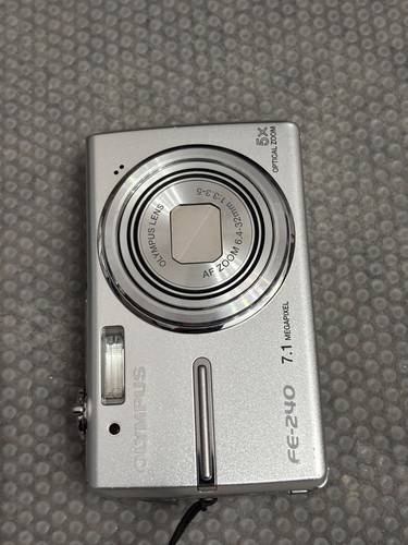 Fotocamera digitale compatta