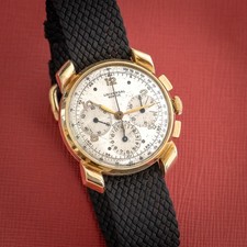 universal geneve tri compax