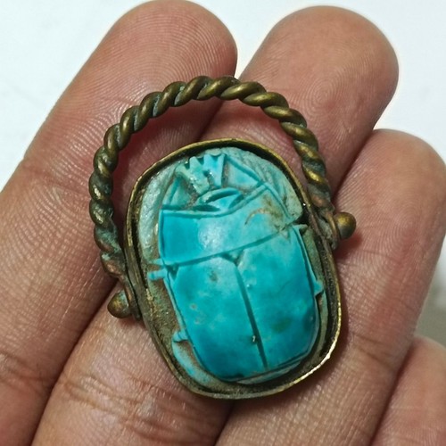 Anello stile antico scarabeo
