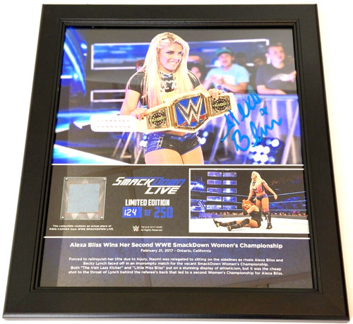 Alexa bliss firmato - bliss, smackdown