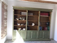 LIBRERIA SU MISURA IN LEGNO ANTICO LACCATA VERDE ANTICO RIFINITURE DORATE