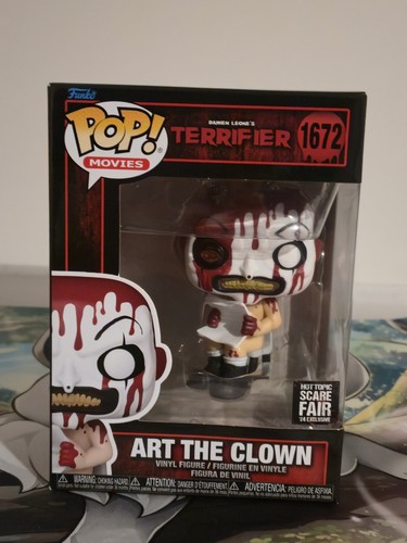 Bloody art clown scare - clown, fair