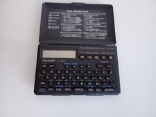 Agenda elettronica tascabile Sharp EL-6051