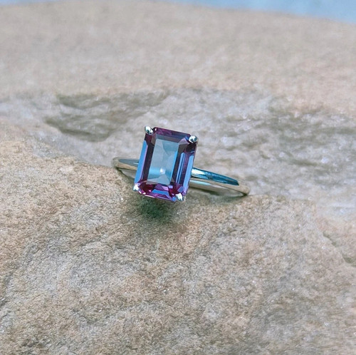 Anello gemma smeraldo