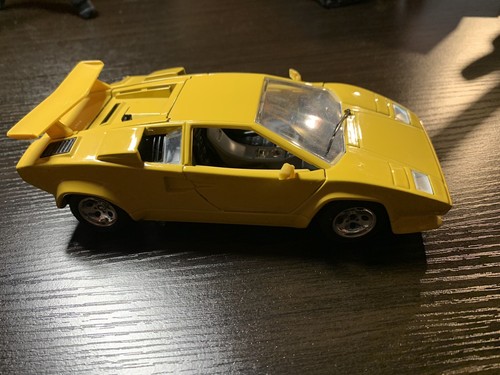 Modellino lamborghini countach - modellino,