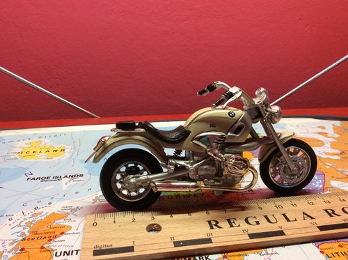Modellino moto bmw r1200c - modellino,