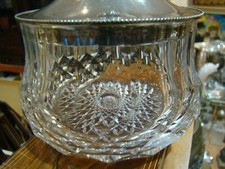 Sucrier en cristal taillé 