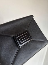 Pochette Yves Saint Laurent in