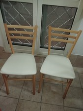 COPPIA SEDIE-LEGNO MASSELLO-SEDILE IMBOTTITO-SEDUTA 43X41-ALTA 89-COME NUOVE