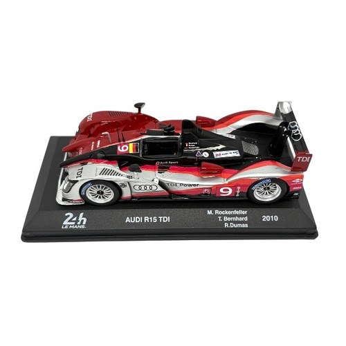 Audi r15 tdi model car - r15, 2010