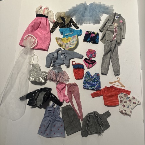 Lotto vestiti barbie - lotto,