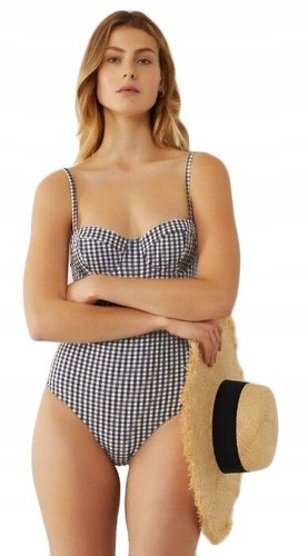 Nuovo magazzino costume - costume, intero