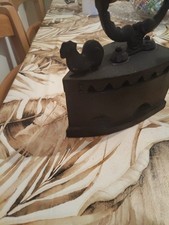 Ferro Da Stiro In Ghisa a