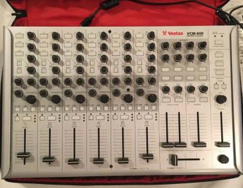 Vestax vcm 600 multicontroller - 600,