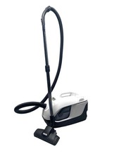 Aspirapolvere con filtro acqua