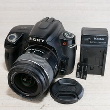 Kit fotocamera reflex digitale