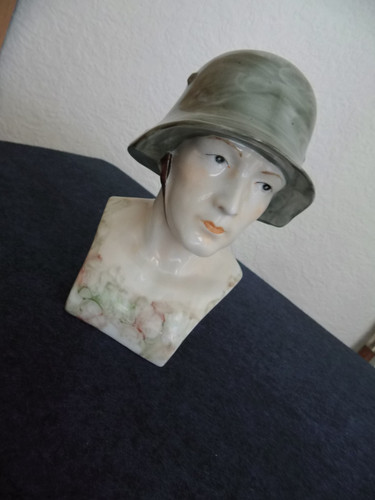 Busto soldatino porcellana - , ww1