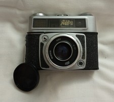 FOTOCAMERA FED 10 con CUSTODIA (URSS) NON TESTATA