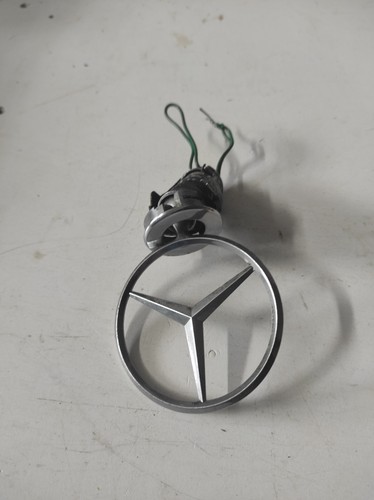 Mercedes benz fregio - benz, stella