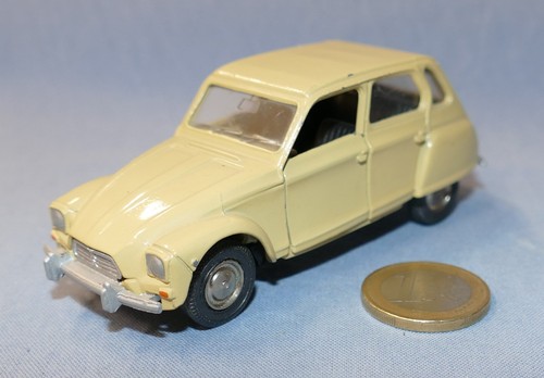 Mebetoys mattel série europa - série,