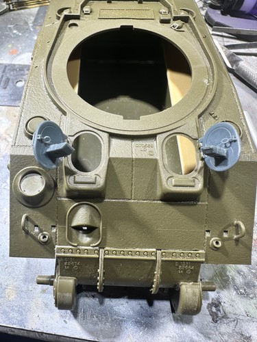 M4a1 sherman driver e - m4a1,