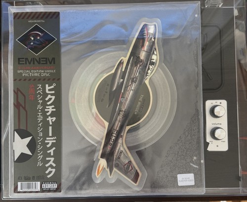 Eminem kamikaze 5th - kamikaze,