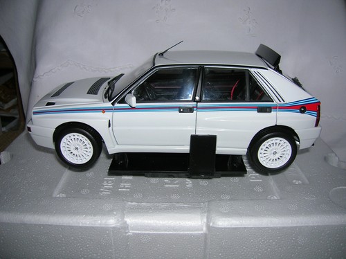 Lancia delta integrale 18 - hf,