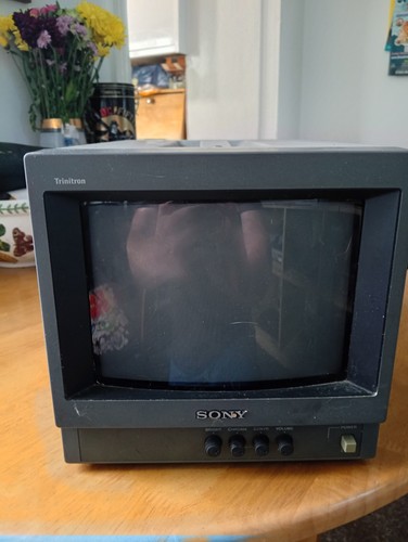 Sony trinitron pvm 9040me - trinitron, pvm-9040me