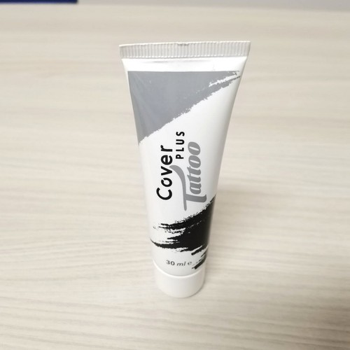 Cover plus fondotinta - cover,