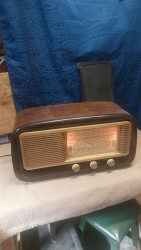 Vecchia radio valvole - vecchia,