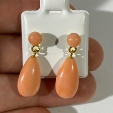 orecchini italiani vintage corallo rosa naturale, forma goccia