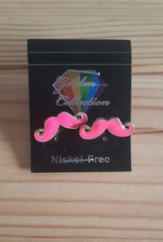 Boucle oreilles moustache - d'oreilles,
