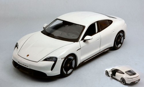 Modellino auto scala - , 1:24