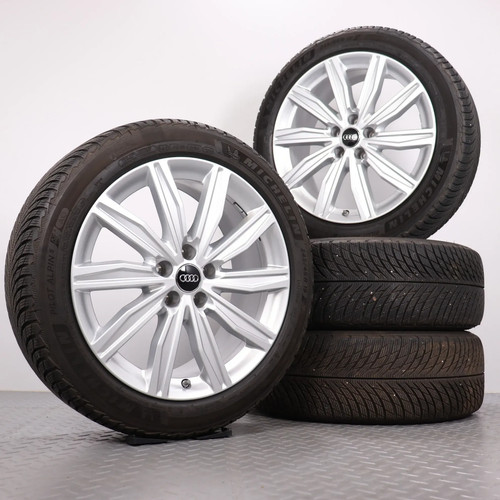 Audi 4k c8 ruote - 4k,