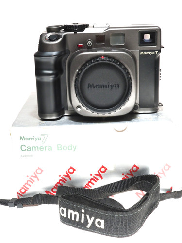 Mamiya corpo medio - 7,