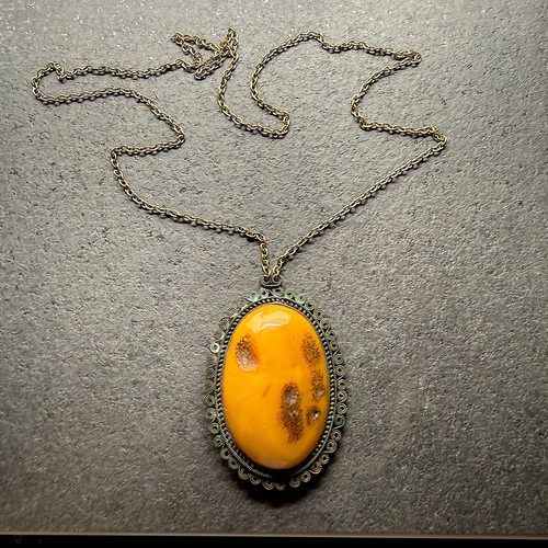Collana unica antica con