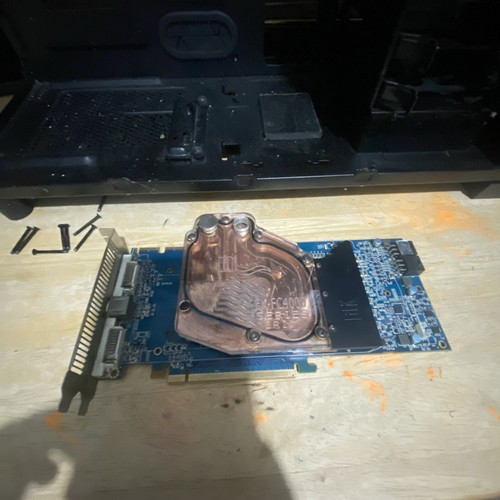 Sapphire radeon 4870 512 mb - sapphire,