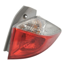 Fanale Stop Posteriore Destro TOYOTA VERSO-S RICAMBIO USATO ORIGINALE