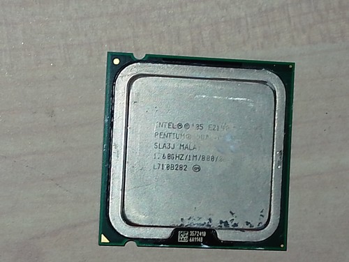 Pentium dual core e2140 - core,