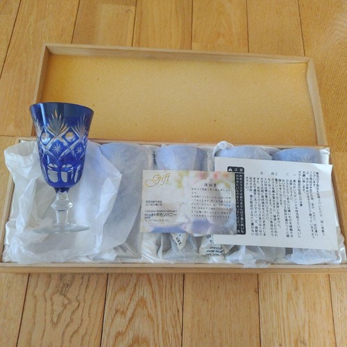 Bicchiere vino kiriko in - da,