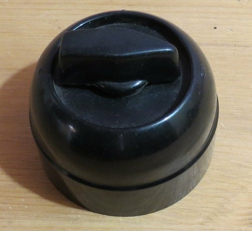 Vecchio interruttore - interruttore, in
