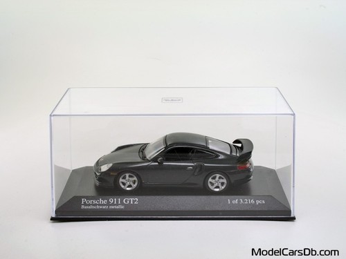 Porsche 911 gt2 - 1:43,