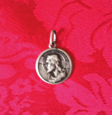 MEDAGLIA DI GESU' IN ARGENTO -