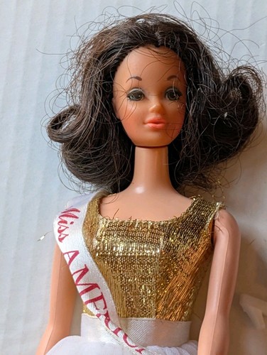 Barbie vintage walk lively - barbie,
