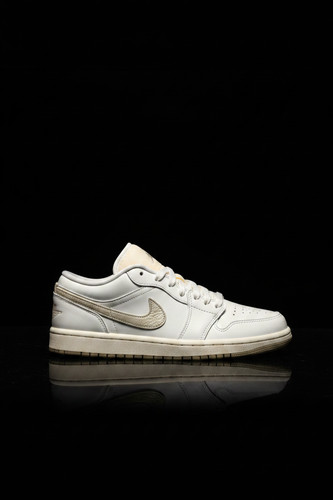 Air jordan low wmns - jordan,