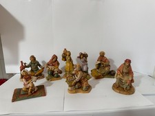 Lotto di 8 stuatuine presepe -