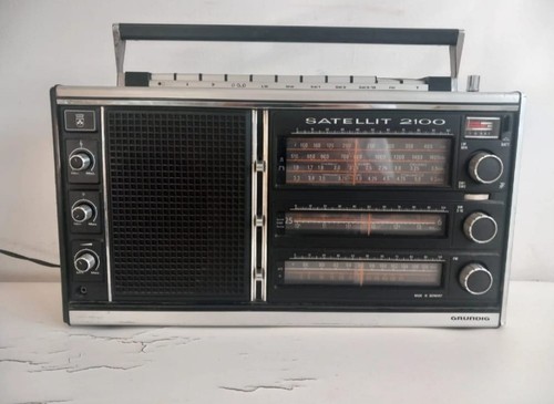 Radio grundig satellit - radio,