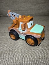 Disney Store Pixar Cars Tow