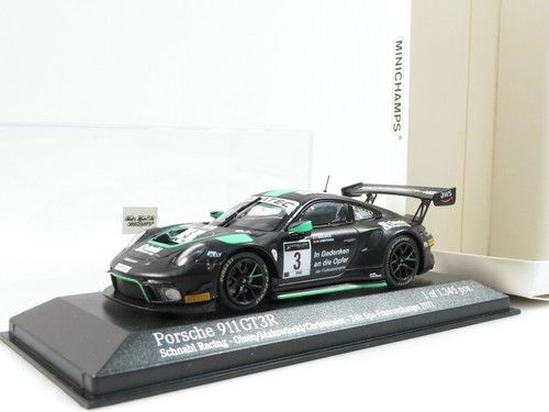 Minichamps 413216003 - 1:43,
