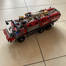 Lego Technic 42068 Airport
